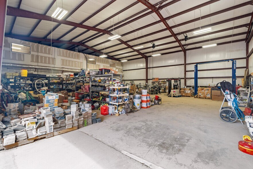 More Photos Of 6802 U S Highway 98, Hattiesburg Flex For Sale