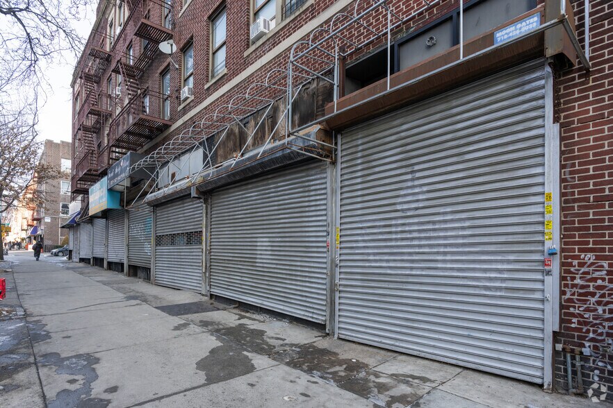 More Photos Of 877 Franklin Ave, Brooklyn Apartments For Lease