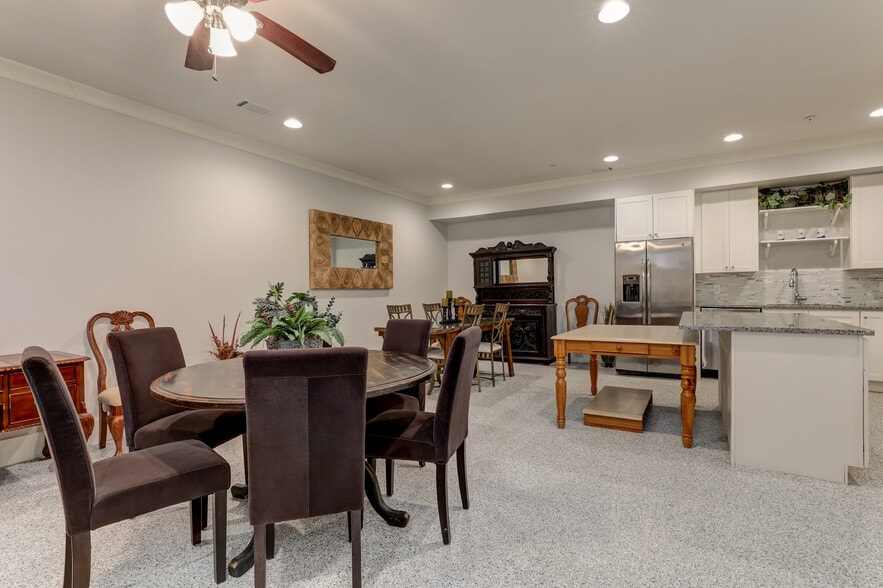 More Photos Of 2972 Lookout Pl NE, Atlanta Office Residential For Sale