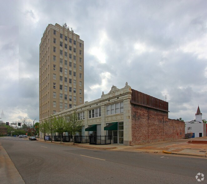 More Photos Of 228 Holmes Ave NE, Huntsville Office For Lease