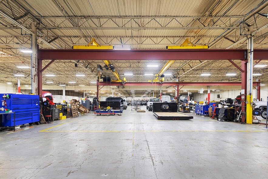 More Photos Of 55 E Silverdome Industrial Park, Pontiac Service For Sale