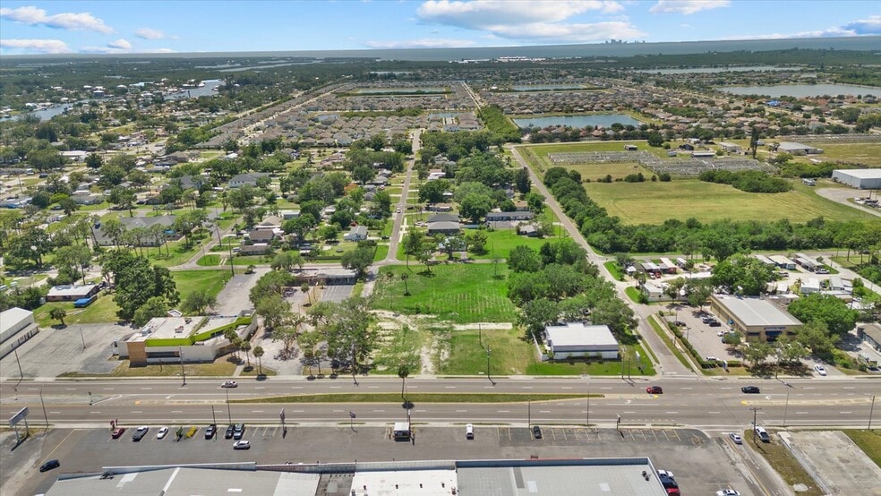 More Photos Of 610 N US Highway 41, Ruskin Land For Sale