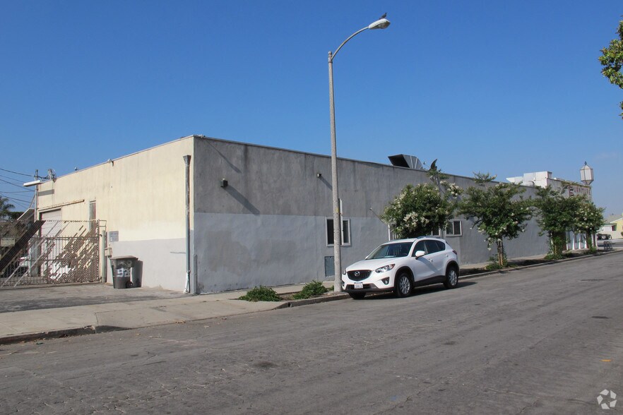 More Photos Of 5264 Long Beach Blvd, Long Beach Light Distribution For Lease