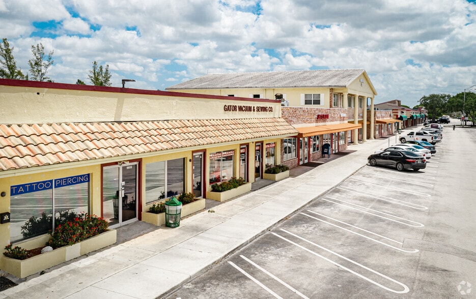 More Photos Of 9813-9825 W Sample Rd, Coral Springs Storefront Retail Office For Lease