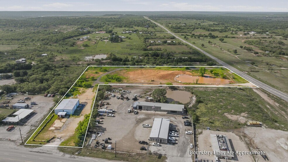 More Photos Of 3429 W Walker St, Breckenridge Warehouse For Sale