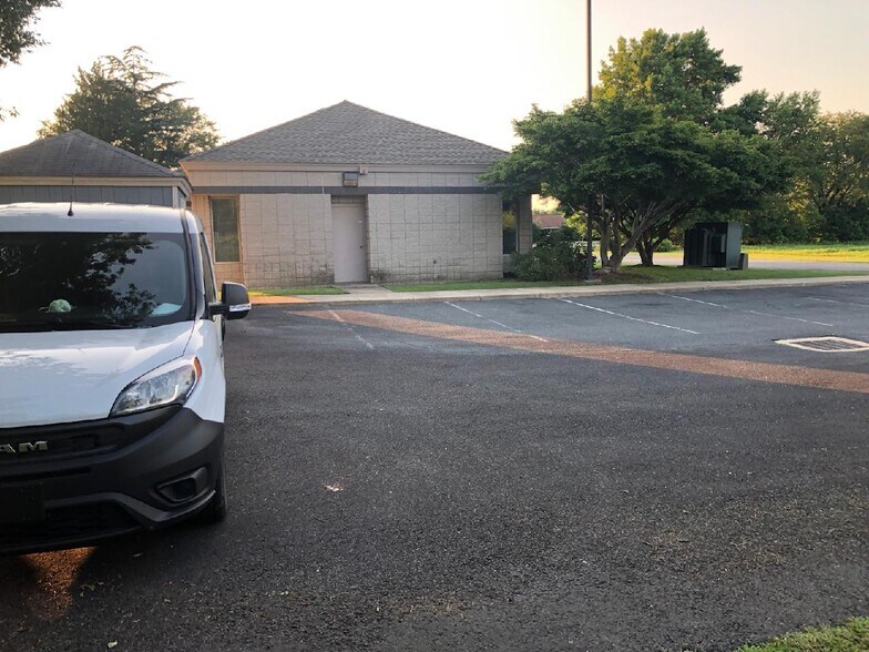 More Photos Of 9506 Hospital Ave, Nassawadox Medical For Sale