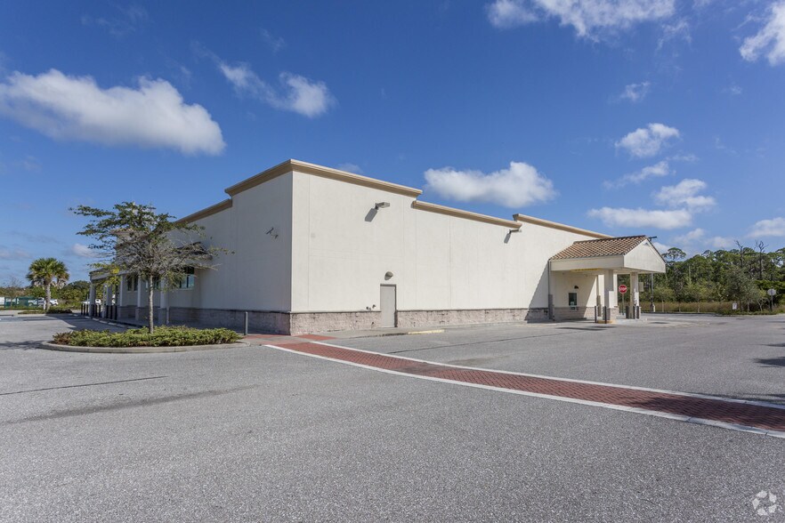 More Photos Of 12600 S Tamiami Trl, North Port Freestanding For Lease
