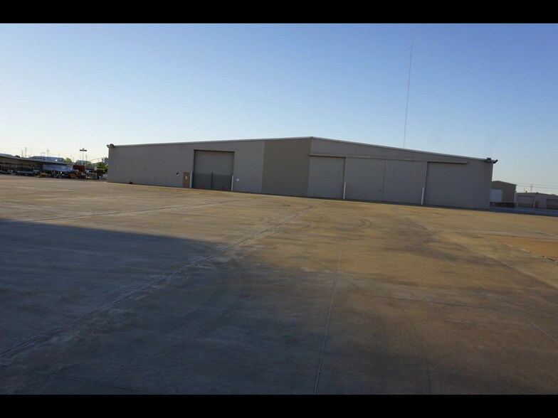 More Photos Of 1911 Sheppard Access Rd, Wichita Falls Unknown For Lease