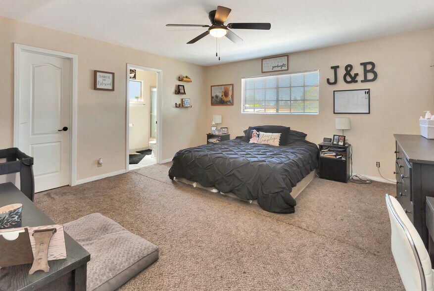 More Photos Of 12731 Barlin Ave, Downey Apartments For Sale