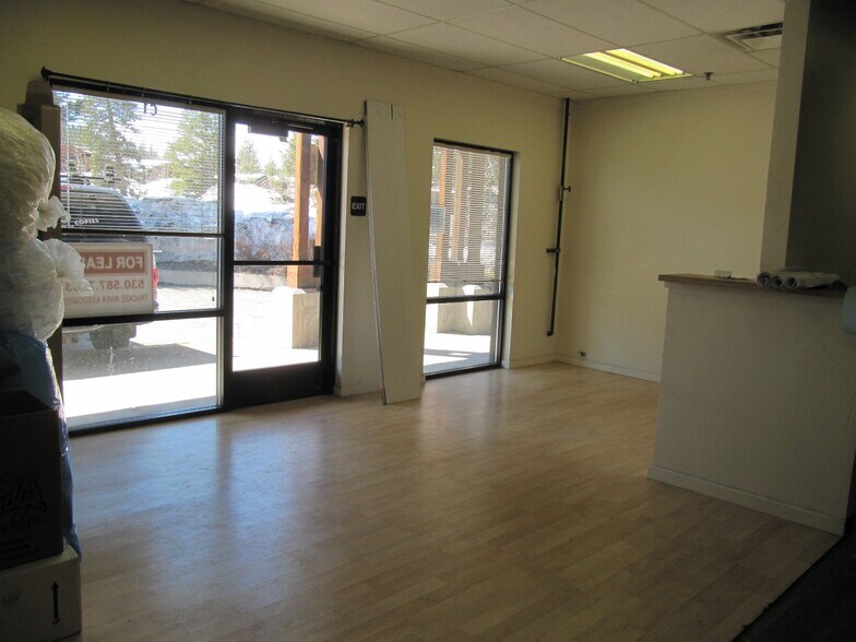 More Photos Of 11448 Deerfield Dr, Truckee General Retail For Lease