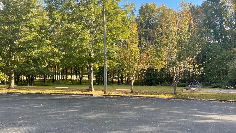 More Photos Of 1292 Whicker Rd, Kernersville Specialty For Sale