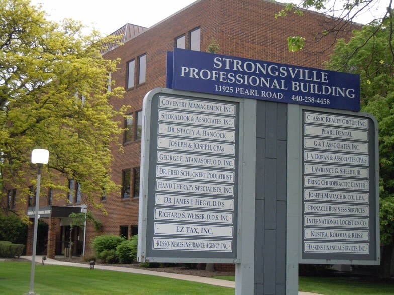 More Photos Of 11925 Pearl Rd, Strongsville Office For Lease