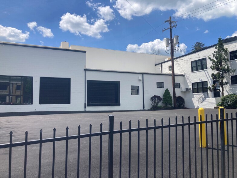 More Photos Of 220 N Main St, Sellersville Manufacturing For Lease