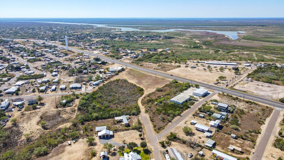 More Photos Of 104 Texas Street, Zapata Land For Sale