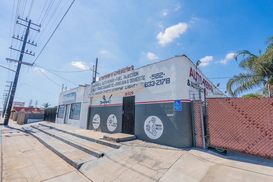 More Photos Of 16529 Lakewood Blvd, Bellflower Auto Repair For Sale