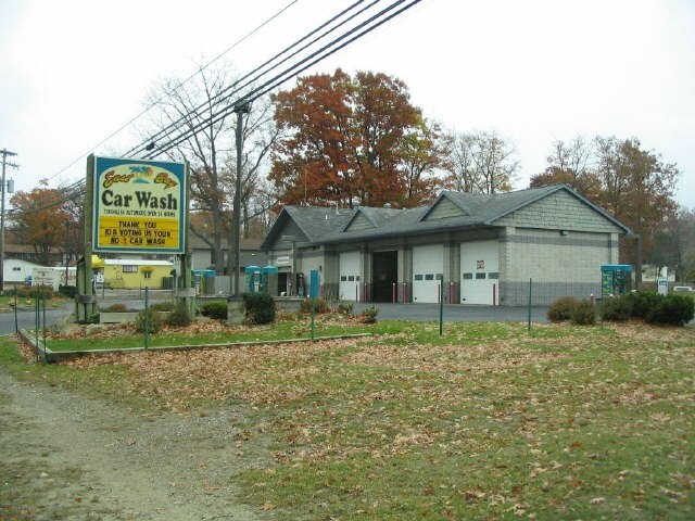 Primary Photo Of 225 W Houghton Lake Dr, Prudenville Carwash For Sale