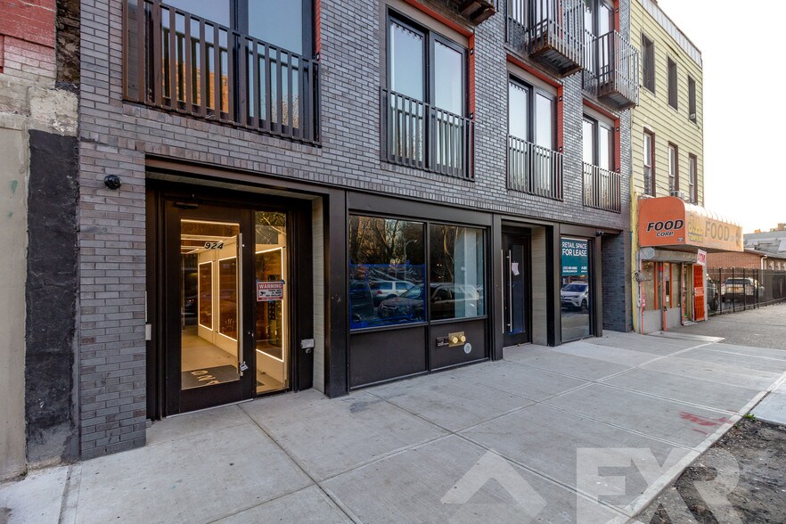 More Photos Of 924 Myrtle Ave, Brooklyn Apartments For Lease