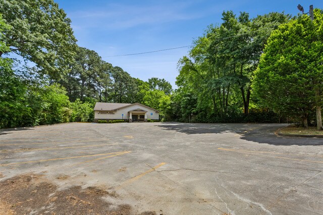 More Photos Of 1184 Davis Pl NW, Atlanta Religious Facility For Sale
