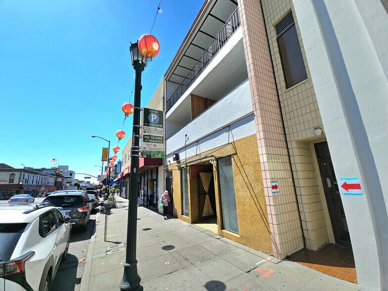 Primary Photo Of 823 Webster St, Oakland Storefront Retail Residential For Sale