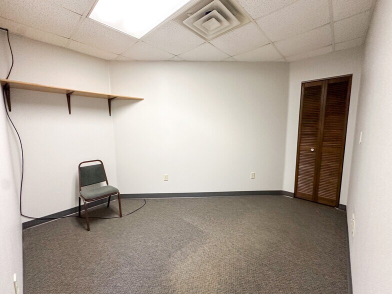 More Photos Of 600 3rd St N, La Crosse Office For Lease