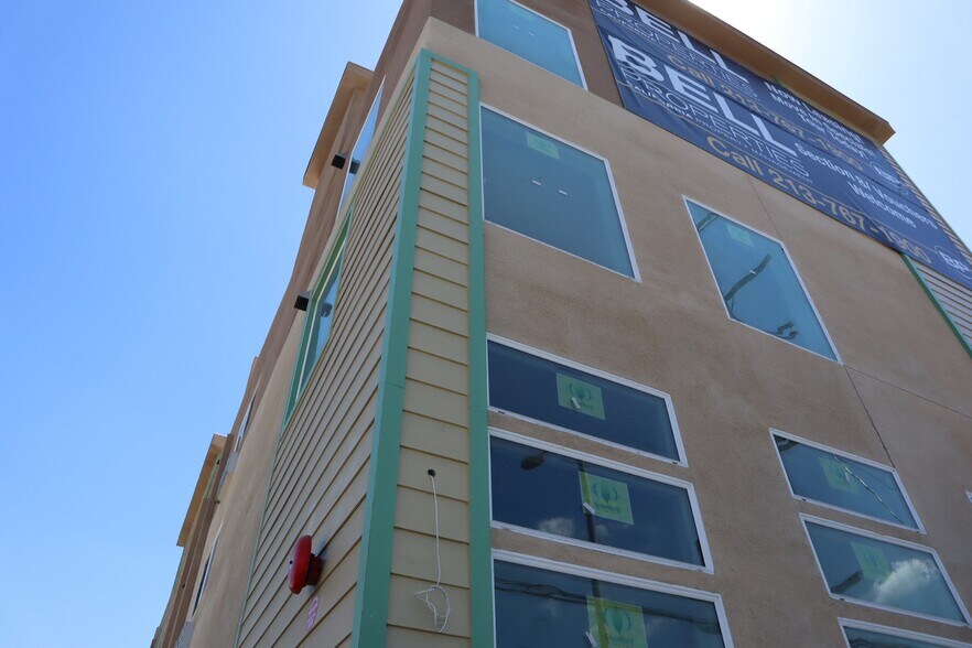 More Photos Of 6406 S Hoover St, Los Angeles Apartments For Sale