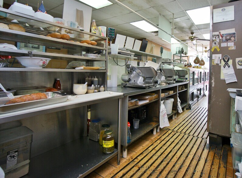 More Photos Of 2611 Avenue U, Brooklyn Storefront Retail Residential For Sale