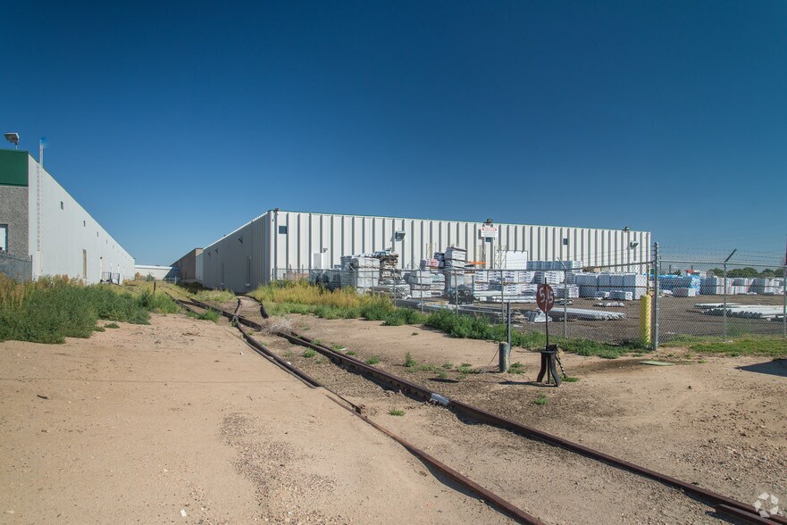 More Photos Of 13331-13333 E 37th Ave, Denver Warehouse For Lease