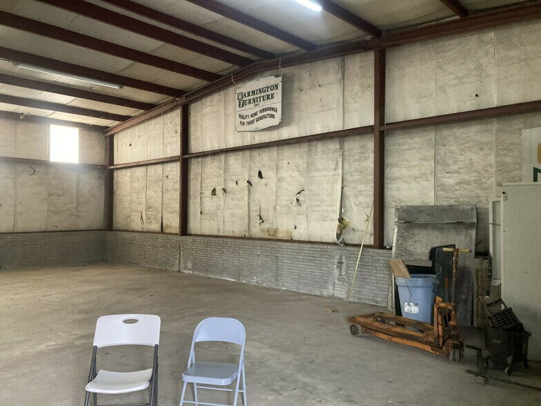 More Photos Of 678 Adams St, Abington Warehouse For Lease