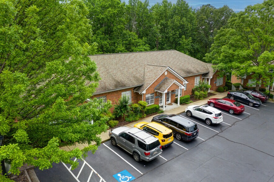 More Photos Of 401-413 Creekstone Rdg, Woodstock Office Residential For Sale