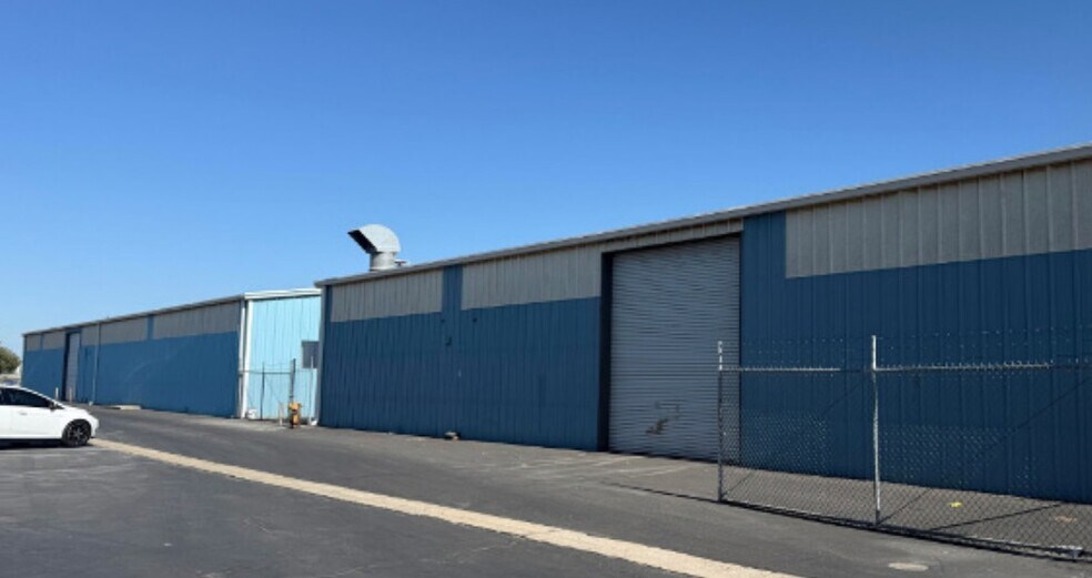 Primary Photo Of 1075 - 1085 S Soderquist Rd, Turlock Industrial For Lease