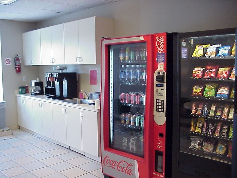 More Photos Of 7900 NW 154th St, Miami Lakes Office For Lease