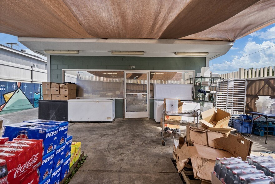 More Photos Of 920 N Bonnie Beach Pl, Los Angeles Freestanding For Sale