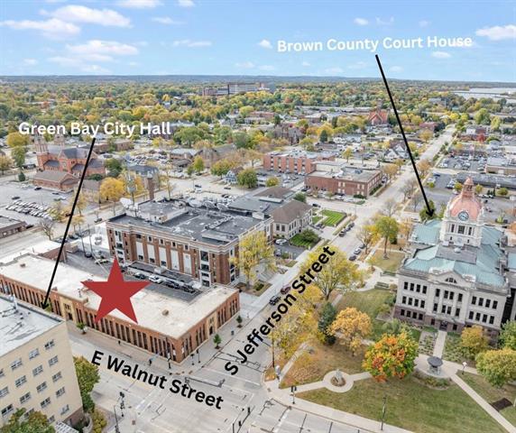 Primary Photo Of 414 E Walnut St, Green Bay Office For Lease