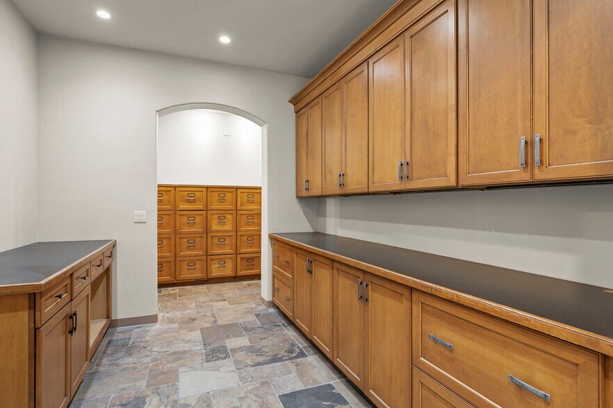 More Photos Of 10415 Double R Blvd, Reno Office For Lease
