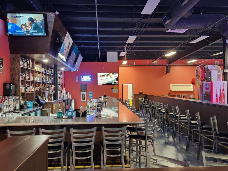 More Photos Of 5485 New Jesup Hwy, Brunswick Storefront For Sale