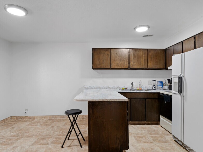 More Photos Of 1162 E 400 S, Salt Lake City Apartments For Sale
