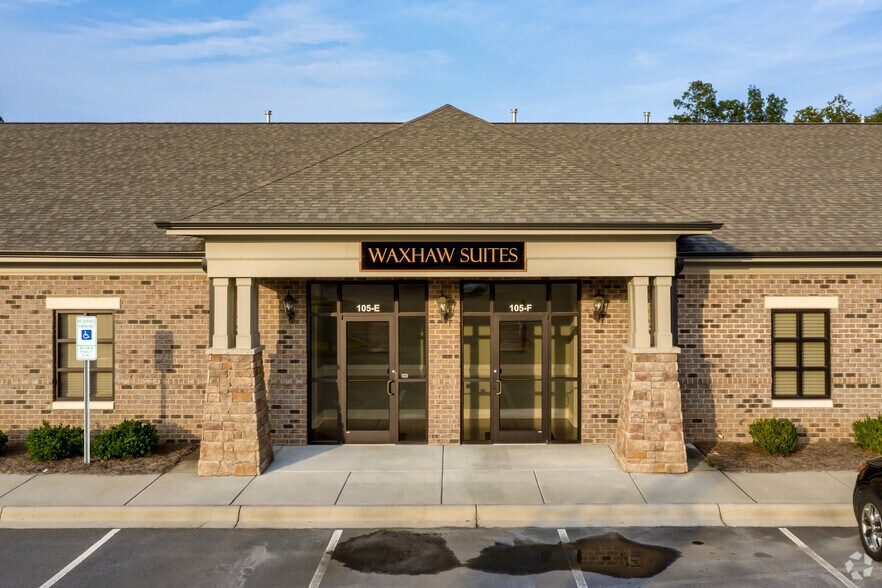 More Photos Of 105 Waxhaw Professional Park Dr, Waxhaw Medical For Lease