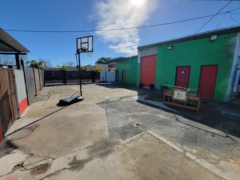 More Photos Of 575 1st St, Gilroy Restaurant For Sale