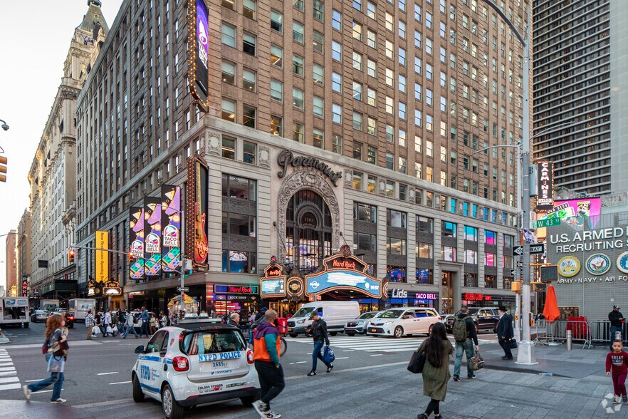 More Photos Of 1501 Broadway, New York Office For Lease