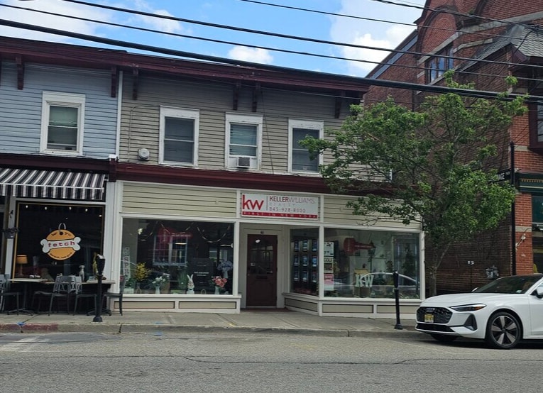 More Photos Of 46 Main St, Warwick Office Residential For Sale
