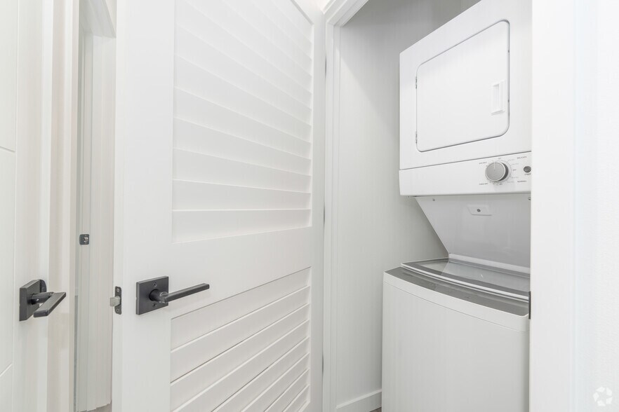 More Photos Of 3727-3755 S Hood Ave, Portland Apartments For Sale