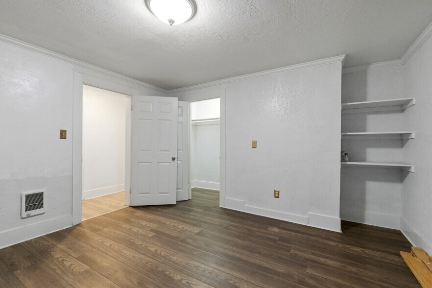 More Photos Of 617 Main St, Klamath Falls Storefront Retail Residential For Sale