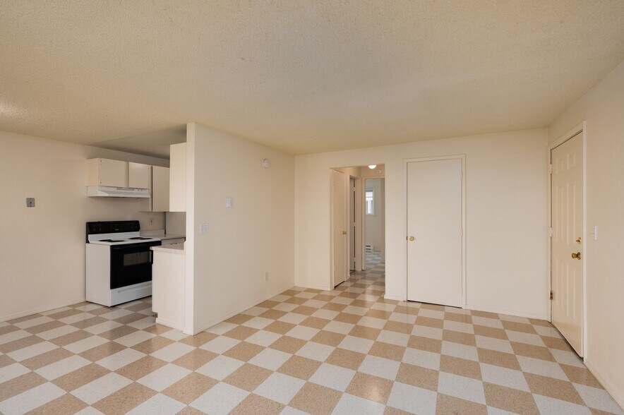 More Photos Of 2712-2716 South 12th Street, Tacoma Apartments For Sale