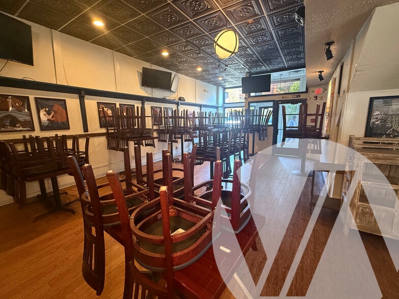 More Photos Of 201-203 E Washington St, Ann Arbor Storefront For Sale