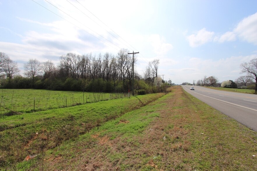 More Photos Of 1710 Hwy 64 E, Vilonia Land For Sale