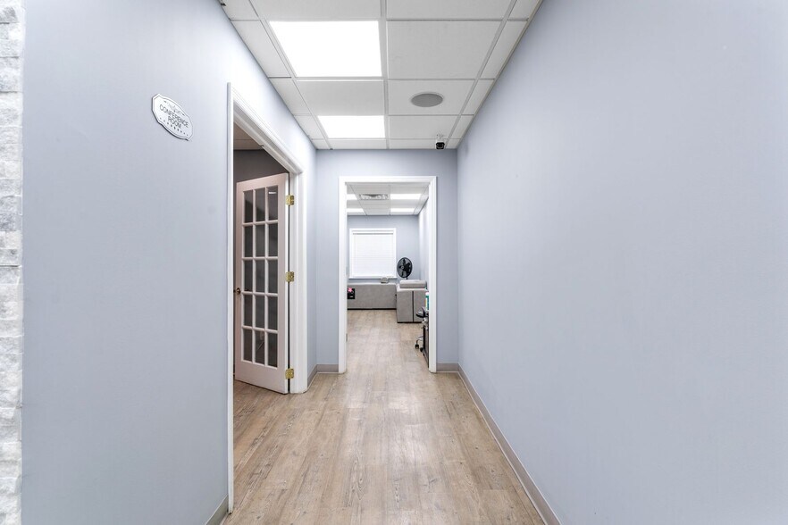 More Photos Of 1115 Clifton Ave, Clifton Medical For Lease