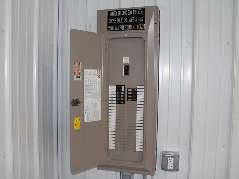 More Photos Of N5016 County Road V, Fond Du Lac Self Storage For Sale