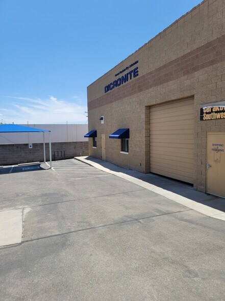 More Photos Of 801 Pendale Rd, El Paso Distribution For Sale