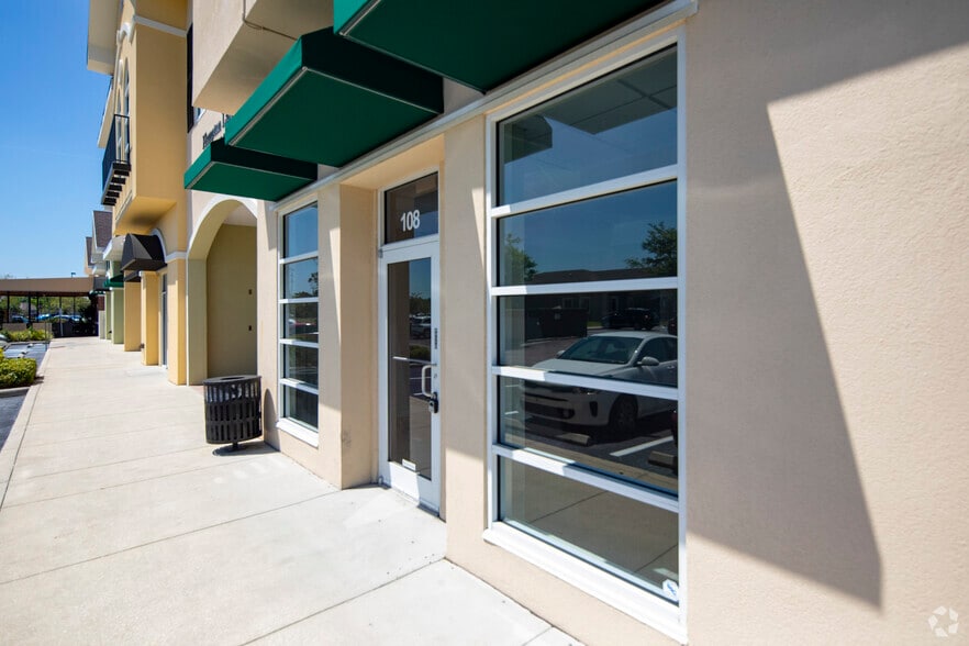 More Photos Of 13016-13038 Race Track Rd, Tampa Unknown For Lease