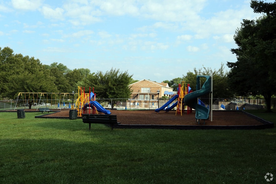 More Photos Of 10000 Greenside Dr, Cockeysville Apartments For Lease